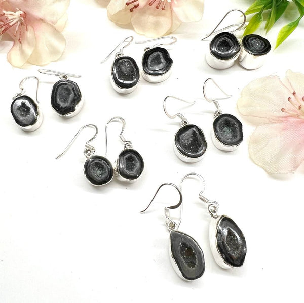 #Style_black tabasco earrings (1 pair)