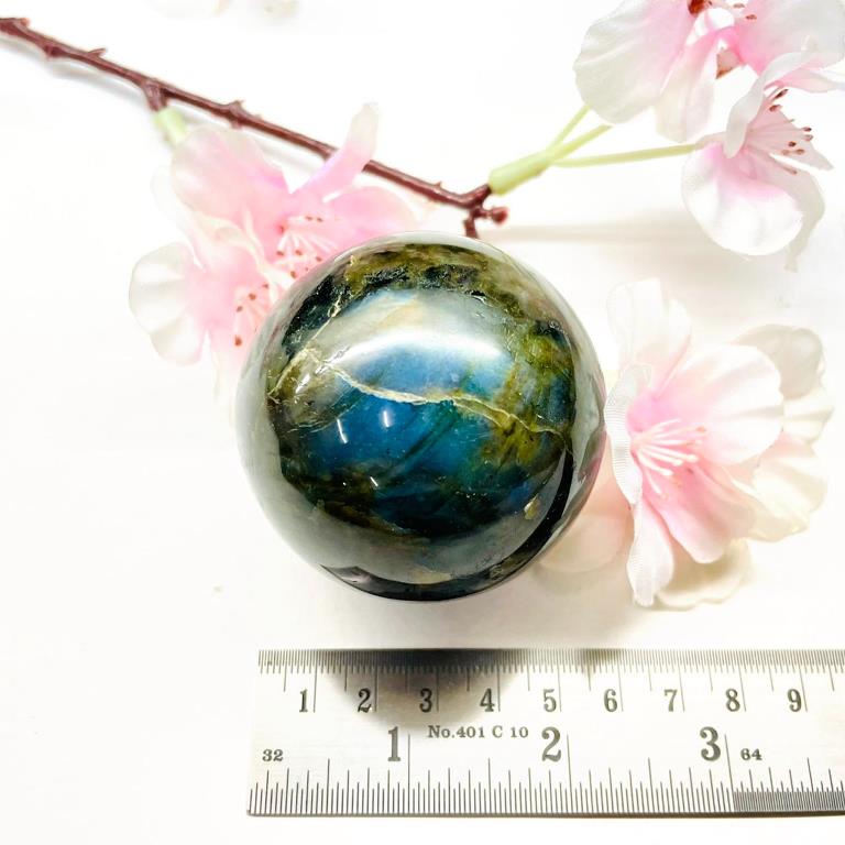 Labradorite Sphere (Awareness & Intuition)