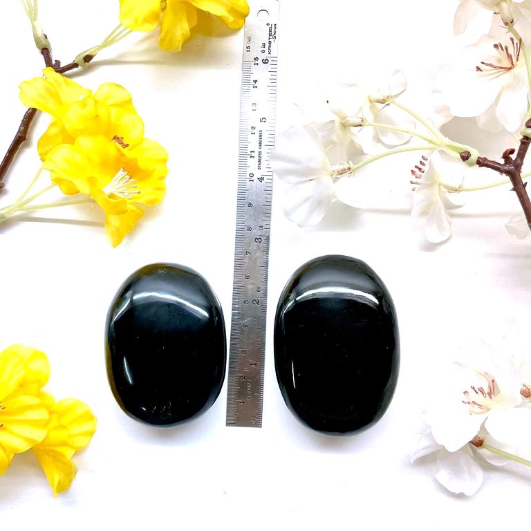 Black Obsidian Palmstone (Protection and Grounding)