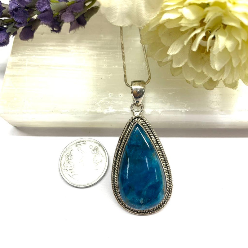Blue Apatite Silver Pendant Premium Collection (Help in Weight Loss)