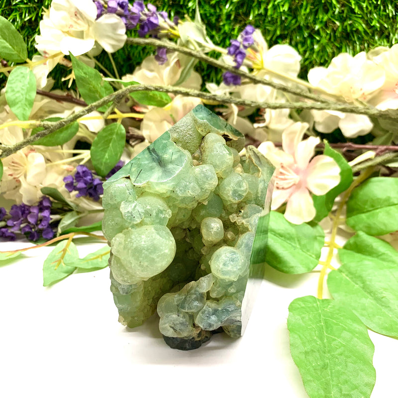 Prehnite Towers Free form with Point & 2 Sides Polished
