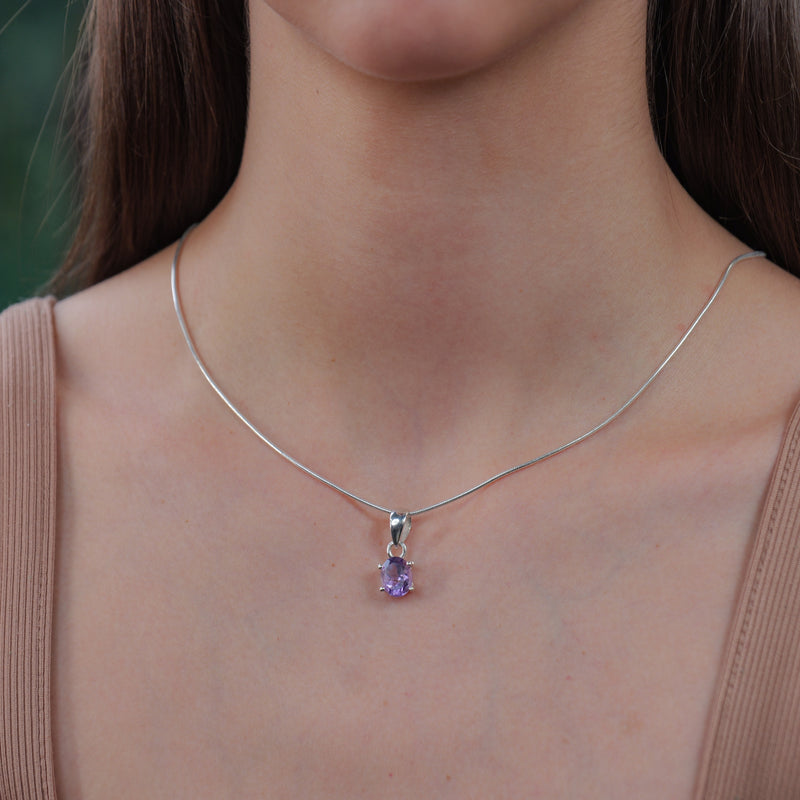 Amethyst Small Pendant in Silver