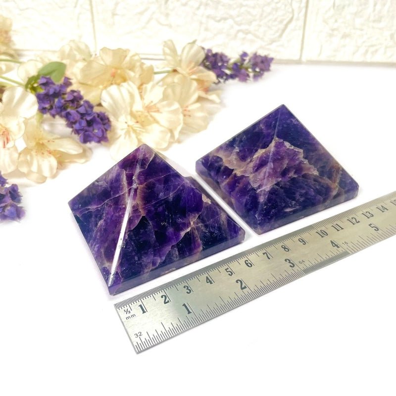 Amethyst Pyramid (Meditation & Intuition)