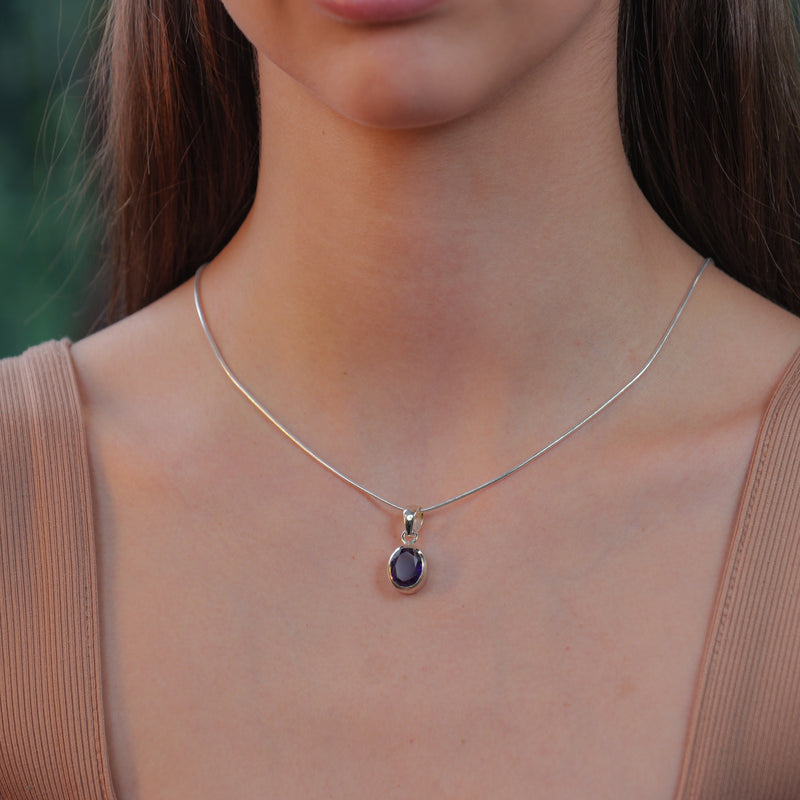 Amethyst Small Pendant in Silver