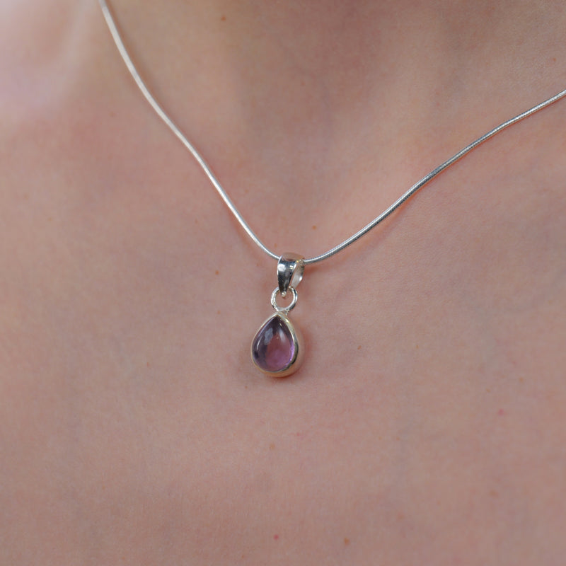 Amethyst Small Pendant in Silver