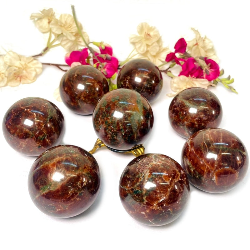 Garnet Sphere (Strength & Commitment)