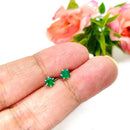 Green Onyx Stud Earrings in Silver (Unisex)