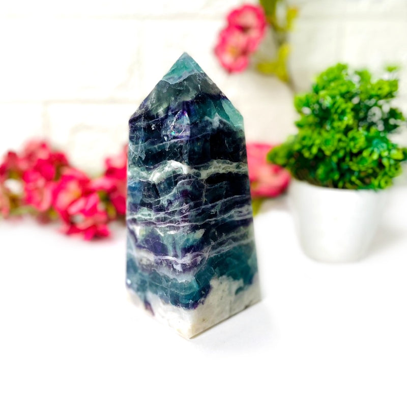 Multi-Fluorite Obelisk Towers (Clarity & Intuition)