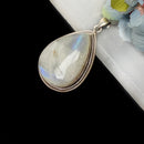 White Moonstone Premium Collection Pendant in Silver (Divine feminine)