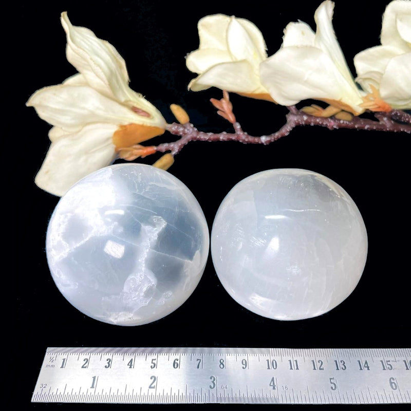 Selenite Sphere (Cleansing & Calmness)