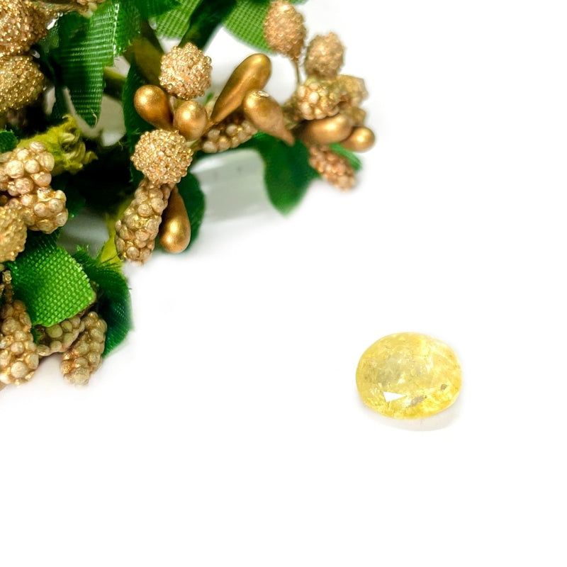 Yellow Sapphire/ Pukhraj Gem Stone (Prosperity & Manifestation)