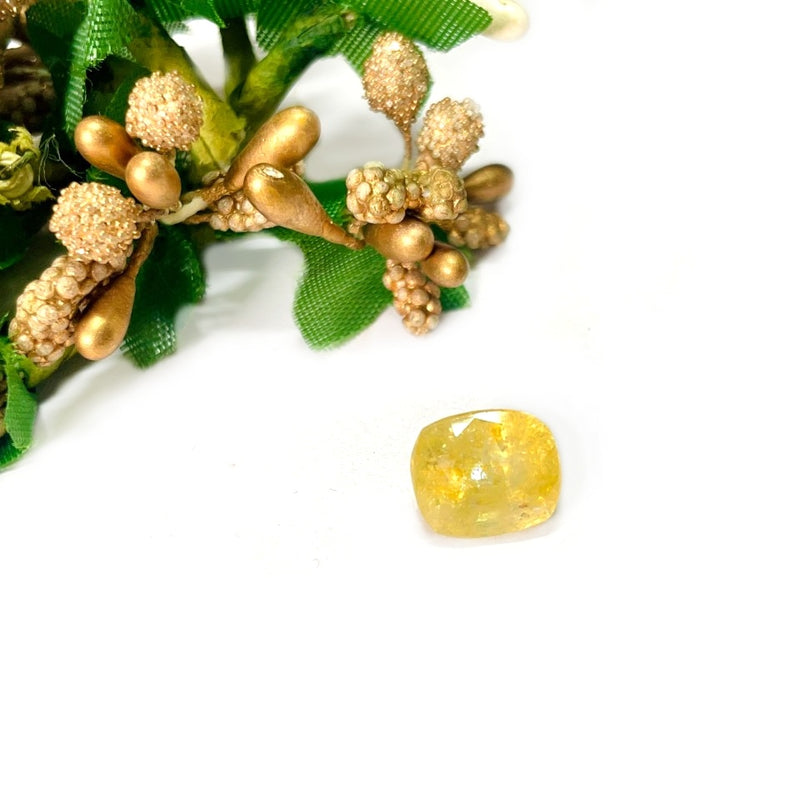 Yellow Sapphire/ Pukhraj Gem Stone (Prosperity & Manifestation)