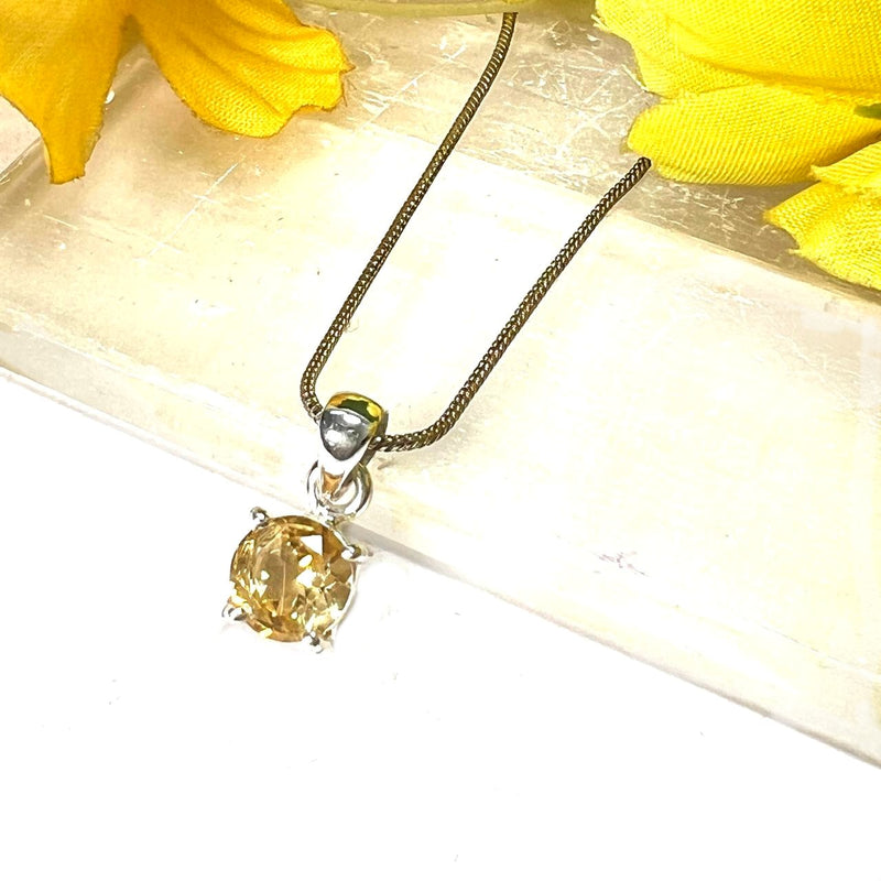 Citrine Small Pendant in Silver