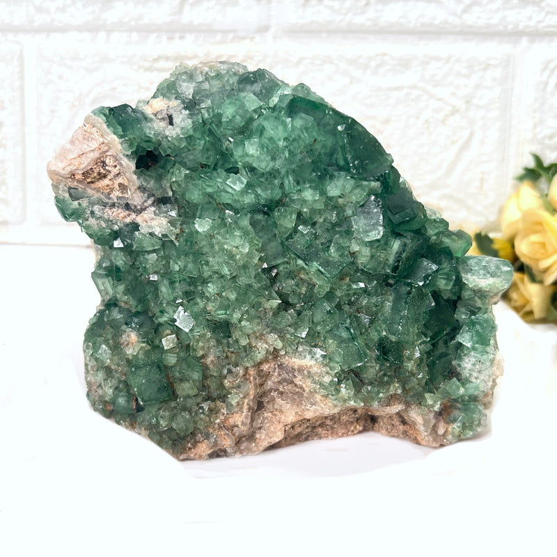 Green Fluorite Clusters on Chalcedony(Focus & Decision Making)