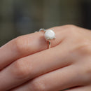 Howlite Adjustable Ring in Silver (Stress and Anxiety) (1 pc)