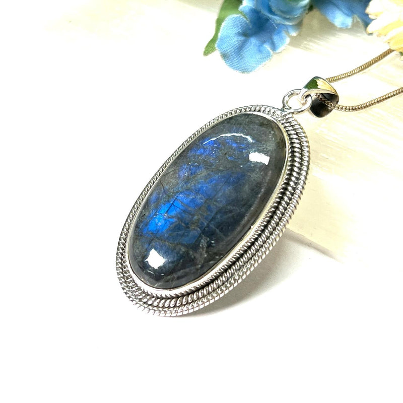 Labradorite Premium Collection Pendants In Silver