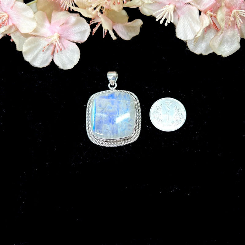 White Moonstone Premium Collection Pendant in Silver (Divine feminine)