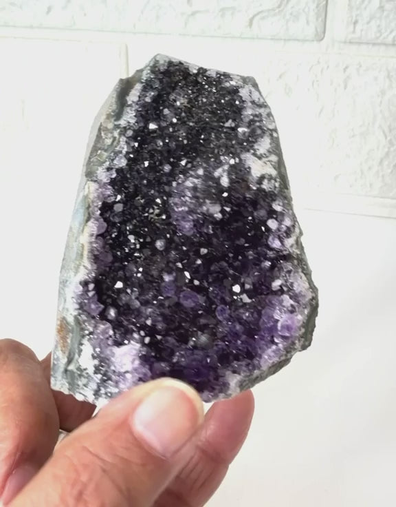 #Size_cluster a (236.1 g; height- 7.3 cm)