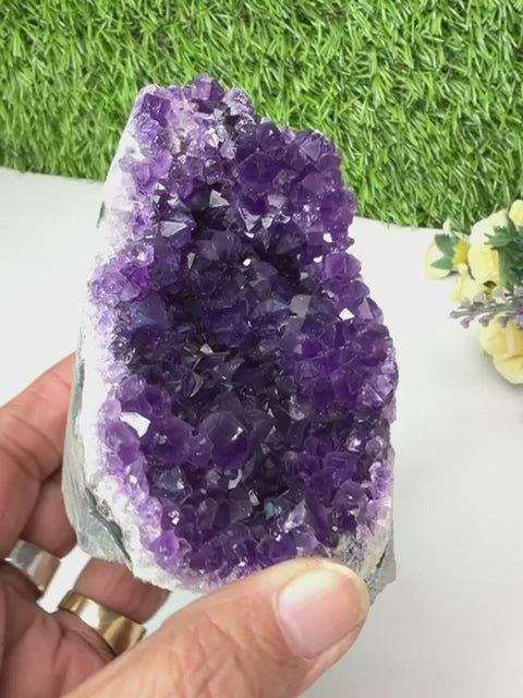 #Size_cluster b (356 g; height- 8 cm)