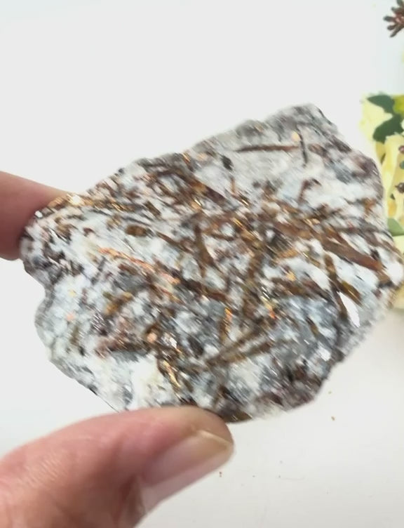 #Size_astrophyllite option h (52 g)