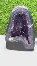 Amethyst Geodes in Extra AAA Quality from Brazil