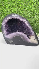 Amethyst Geodes in Extra AAA Quality from Brazil
