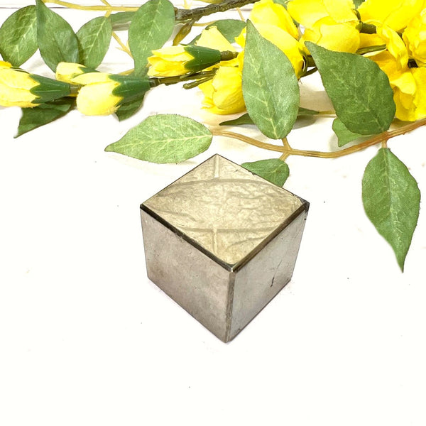 Pyrite Cube (Wealth & Fame)