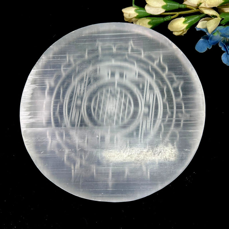 Selenite Large Charging Plates ( 6 inch)