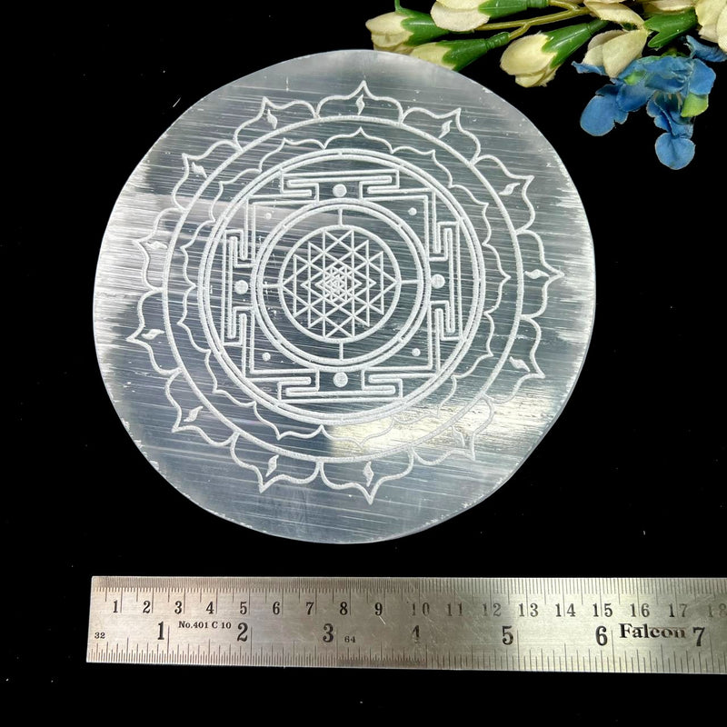 Selenite Large Charging Plates ( 6 inch)