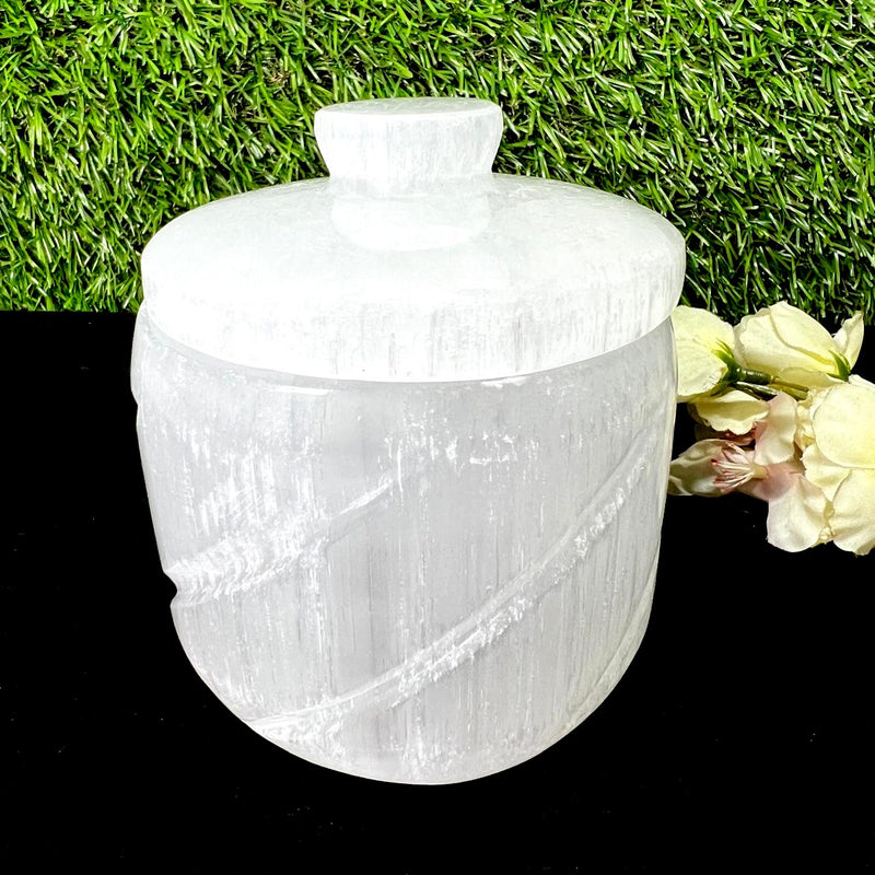 Selenite Round Box with Lid