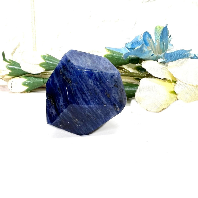 Sodalite Free Forms (Expression)