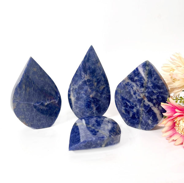 Sodalite Twisted Flames