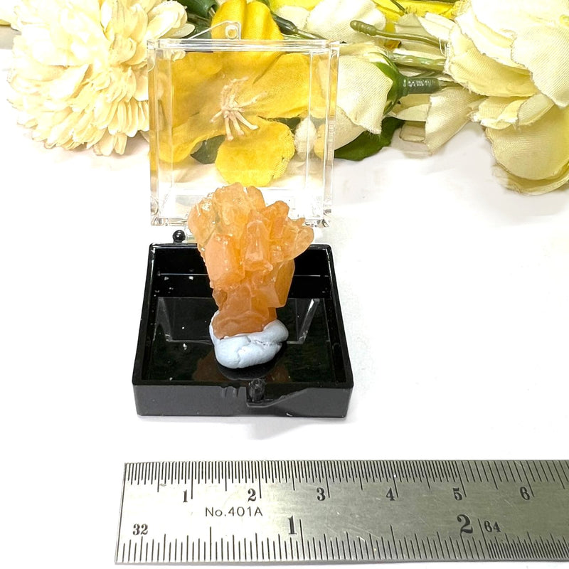 Yellow Calcite Mineral Specimen from Yun Nan China (Confidence & Willpower)