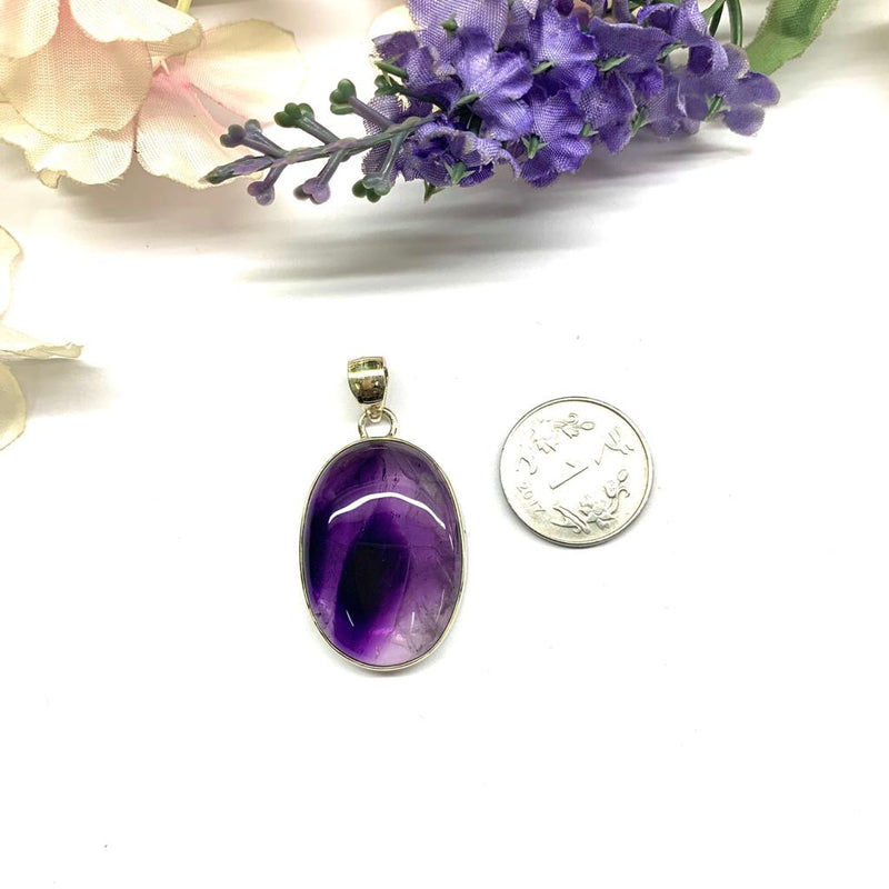 Amethyst Lace Pendant in Silver