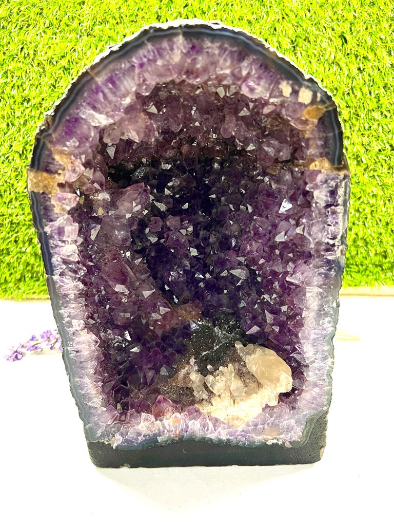 Large Amethyst AAA Quality Geodes (Cleansing and Meditation)