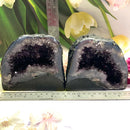 Amethyst Geodes in Extra AAA Quality from Brazil