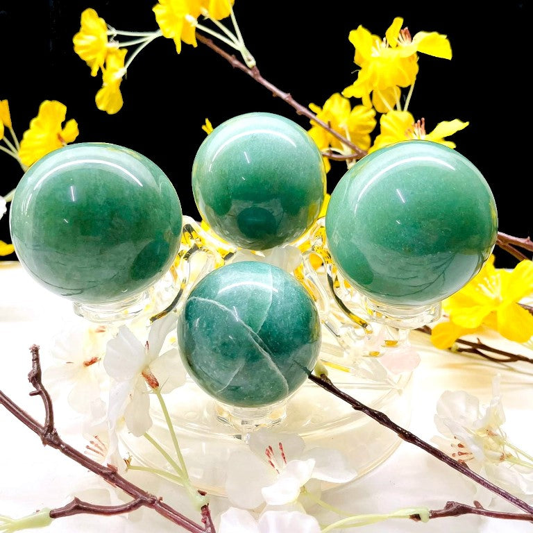 Green Aventurine Sphere (Luck & Opportunities)