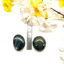Labradorite Palmstone (Awareness and Intuition)