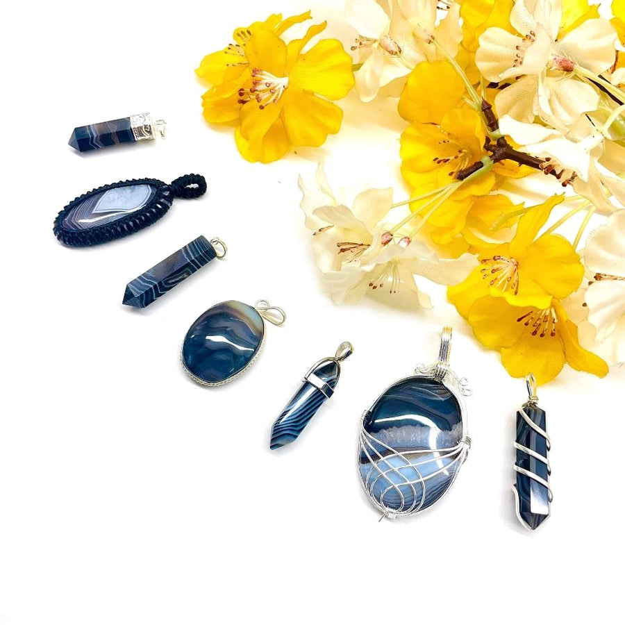 Buy Genuine Sulemani Hakik Pendants online Talk to Crystals