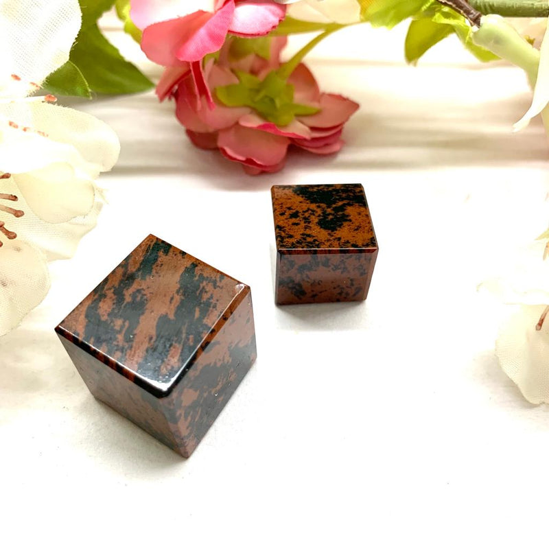 Mahogany Obsidian Cube (Protection)