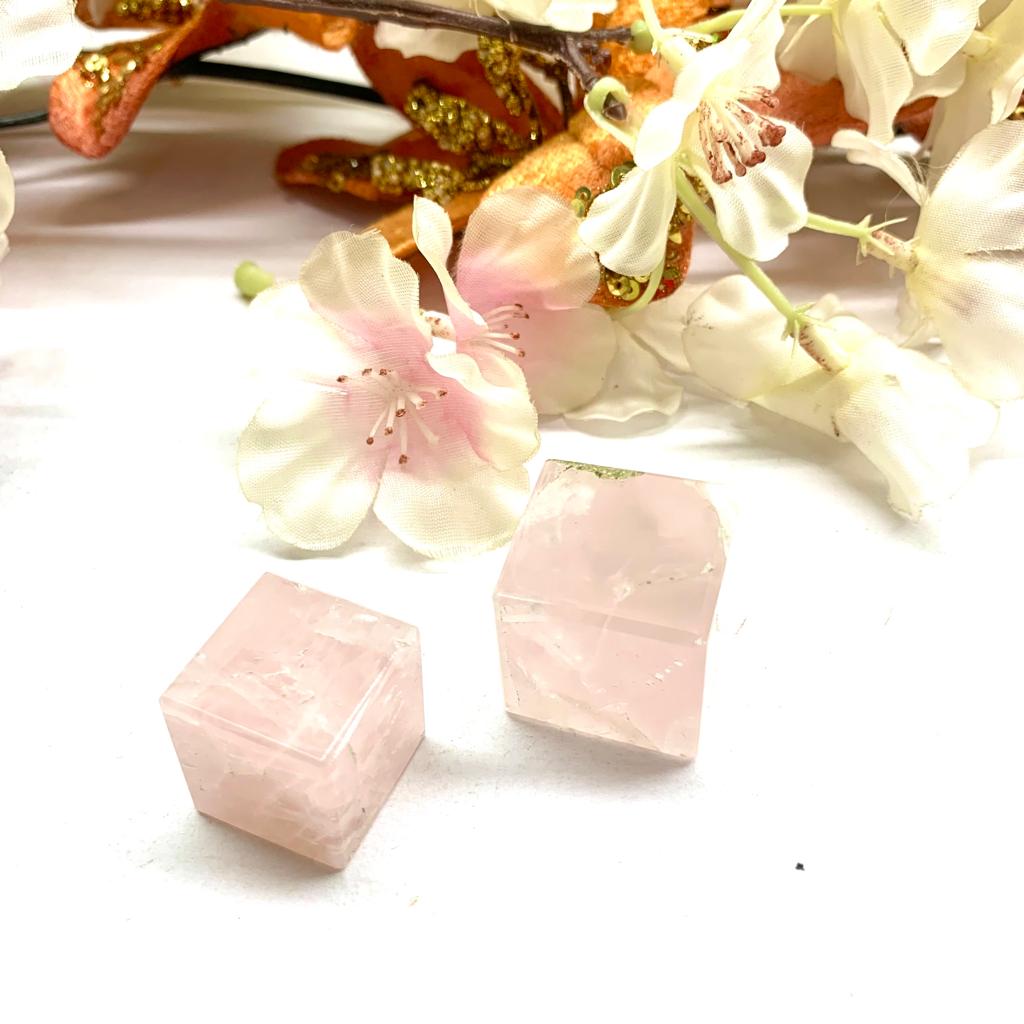 Rose Quartz Cube to attract love buy healing crystals online