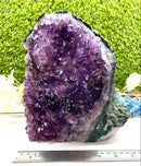 Open Geodes or Standing Clusters from Brazil